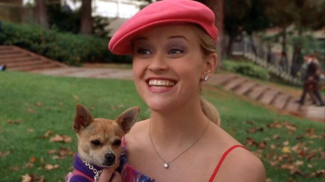   Reese Witherspoon volvió al rosa para presentar serie de 
