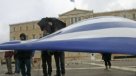 Trabajadores griegos protestan en defensa de sus sueldos
