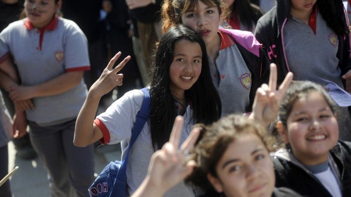 Fotos: Escolares marcharon contra la pasta base