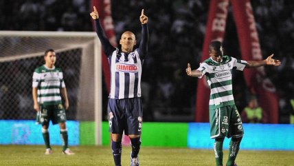 El gol de Humberto Suazo en nueva victoria de Monterrey