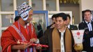 Ronaldinho fue homenajeado y vestido como indígena aimara en Bolivia