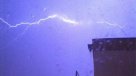 Tormenta eléctrica y fuertes lluvias se registran en Santiago