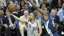 Los Spurs se impusieron con autoridad sobre los Grizzlies