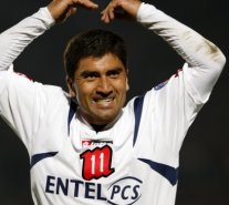 David Pizarro arribó a Chile en silencio
