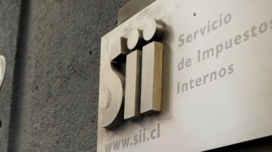 El mecanismo que usan los canales y rostros de TV para eludir impuestos