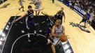 Los Spurs aumentaron su ventaja ante Memphis