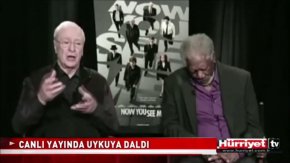 Morgan Freeman dio curiosa explicación para haberse quedado dormido en entrevista
