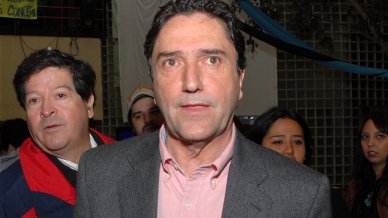 José Antonio Gómez presentó programa de su candidatura presidencial