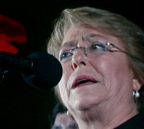 Bachelet planea subir impuesto a las empresas de 20 a 25 por ciento