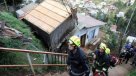 Vivienda se derrumbó y cayó sobre otra en Valparaíso
