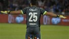 ¿Debe partir Johnny Herrera al fútbol extranjero?