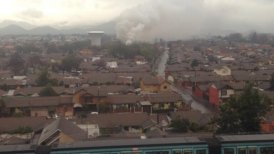 Violento incendio se registra en Maipú.