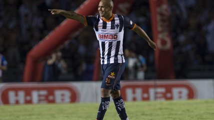 El gol de Humberto Suazo en la derrota de Monterrey