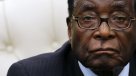 Detienen a joven en Zimbabue por comentar en Facebook que presidente había muerto