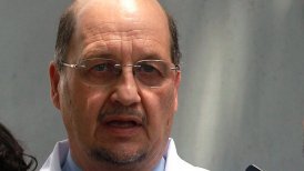 "Éste no es un tema del pasado, es un tema del presente", dijo el director del SML, Patricio Bustos, quien subrayó que los organismos del Estado están "al servicio de las familias y la justicia".