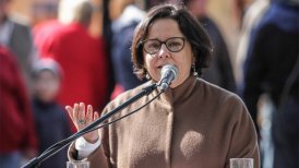 La ministra de Cultura, Claudia Barattini, anunció la convocatoria de fondos concursables en medio de una actividad en La Legua.