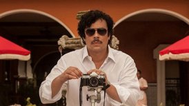 Benicio del Toro como Pablo Escobar.