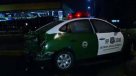 Dos carabineros heridos dejó colisión entre vehículos policiales en Las Condes