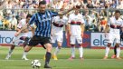 Mauricio Pinilla anotó en dura caída de Atalanta ante Genoa en la liga italiana