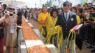 Italianos baten récord de la pizza más larga del mundo