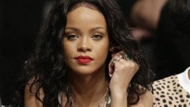 En Brasil, Rihanna cantó 24 temas, cerrando la noche con "Bitch Better Have My Money".