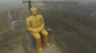 Derriban polémica y gigantesca estatua dorada de Mao Tse-Tung en China