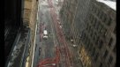 El momento exacto en que una grúa cae en pleno centro de Nueva York
