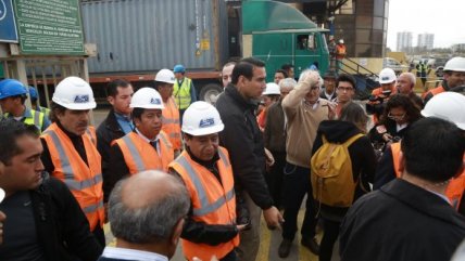 La llegada del canciller boliviano al puerto de Arica - Cooperativa.cl
