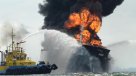 Continúa incendio en buque mexicano cargado con 167.000 barriles de combustible