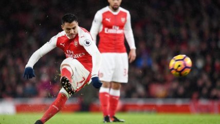 Revive el apasionante duelo en que Arsenal junto Alexis vencieron a Crystal Palace
