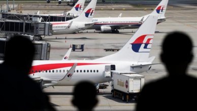 Suspenden búsqueda de avión malasio desaparecido en el Índico en 2014