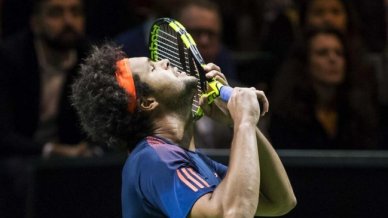 Jo-Wilfried Tsonga celebró como campeón en Marsella por tercera vez - Cooperativa.cl