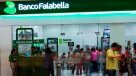 Condenan a Banco Falabella por \