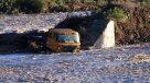 Desborde del Río Limarí arrastró hasta camiones
