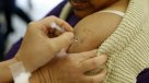 Familia acusa que joven quedó grave tras ser vacunada contra la influenza