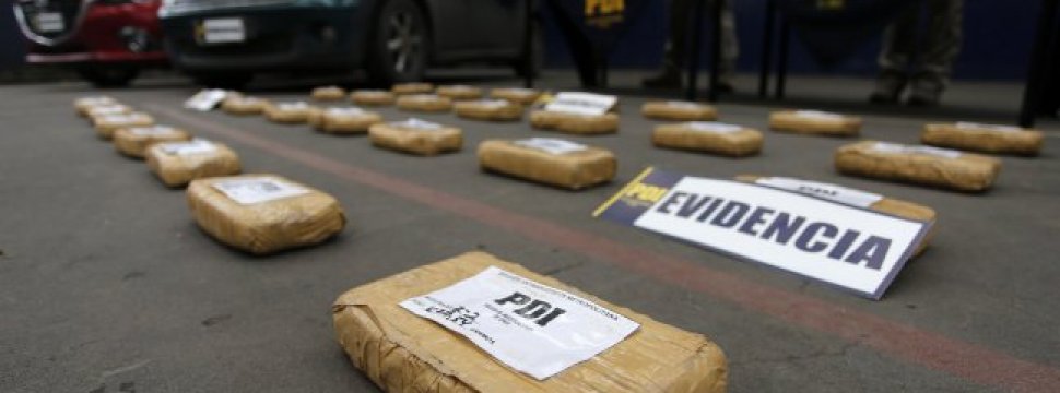 PDI detuvo a banda que importaba, almacenaba y comercializaba cocaína en Santiago