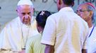 El papa saludó a rohinyás que escaparon de la persecución birmana