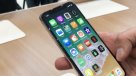 Usuarios del iPhone X reclaman que teléfono les agarra el pelo