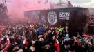 Hinchas de Liverpool dieron una violenta bienvenida al bus de Manchester City