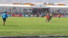 Entrenamiento de Deportes Iquique amenizó trámites de migrantes en Estadio de Cavancha
