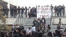 Apoderados y estudiantes protestaron contra colegio tras denuncia de abuso sexual