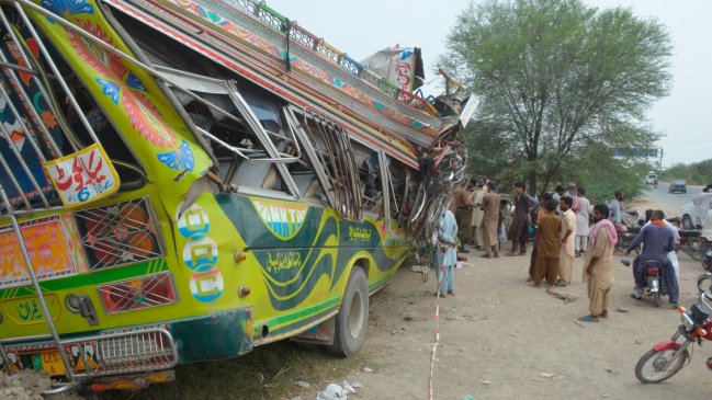   Accidente de tránsito en Pakistán registró al menos 29 muertos y 35 heridos 