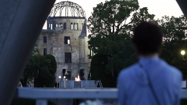   Hiroshima insiste en la abolición de armas nucleares y celebra relevo de paz 