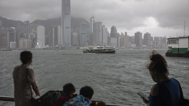   Johnson criticó a China por incumplir sus obligaciones sobre Hong Kong 