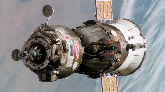   Desperfecto en la nave Soyuz obligó a cancelar caminata espacial 