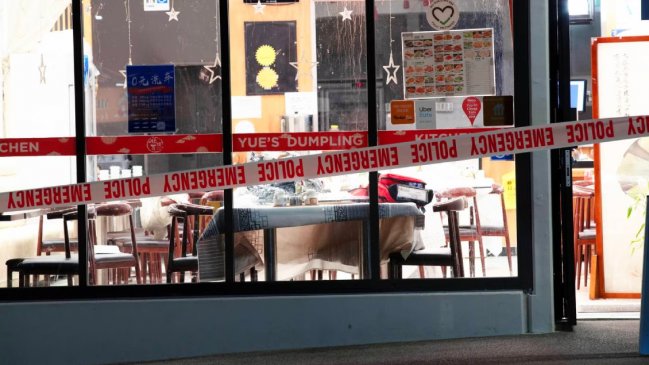   Hombre atacó a hachazos a los clientes de tres restaurantes chinos en Nueva Zelanda 