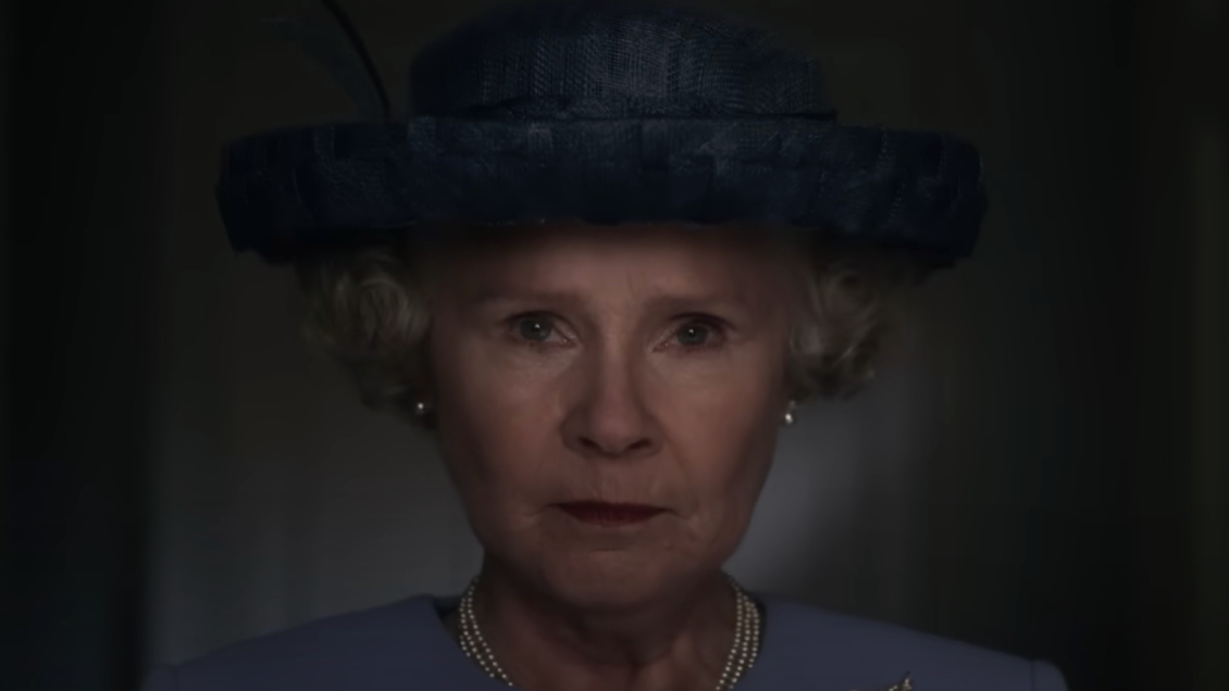 Imelda Staunton como la Reina Isabel II