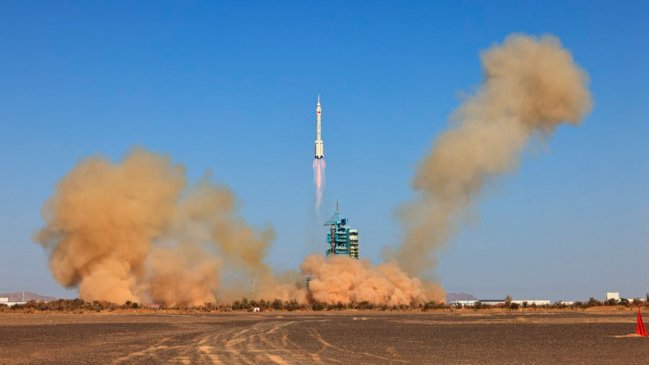   China lanzó la misión Shenzhou-17, en un nuevo paso para su estación espacial 
