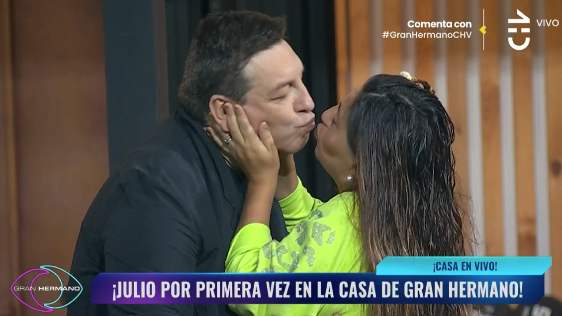Julio César Rodríguez compartió un beso con Pincoya al ingresar a la casa de Gran Hermano