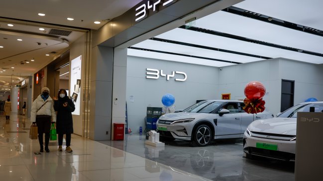  BYD presentó el plan de la primera planta de autos eléctricos de Brasil  